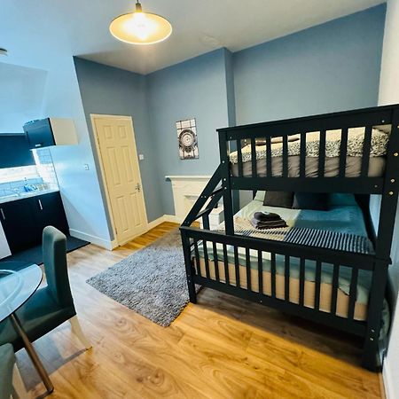 London Guest Studios 8 Экстерьер фото